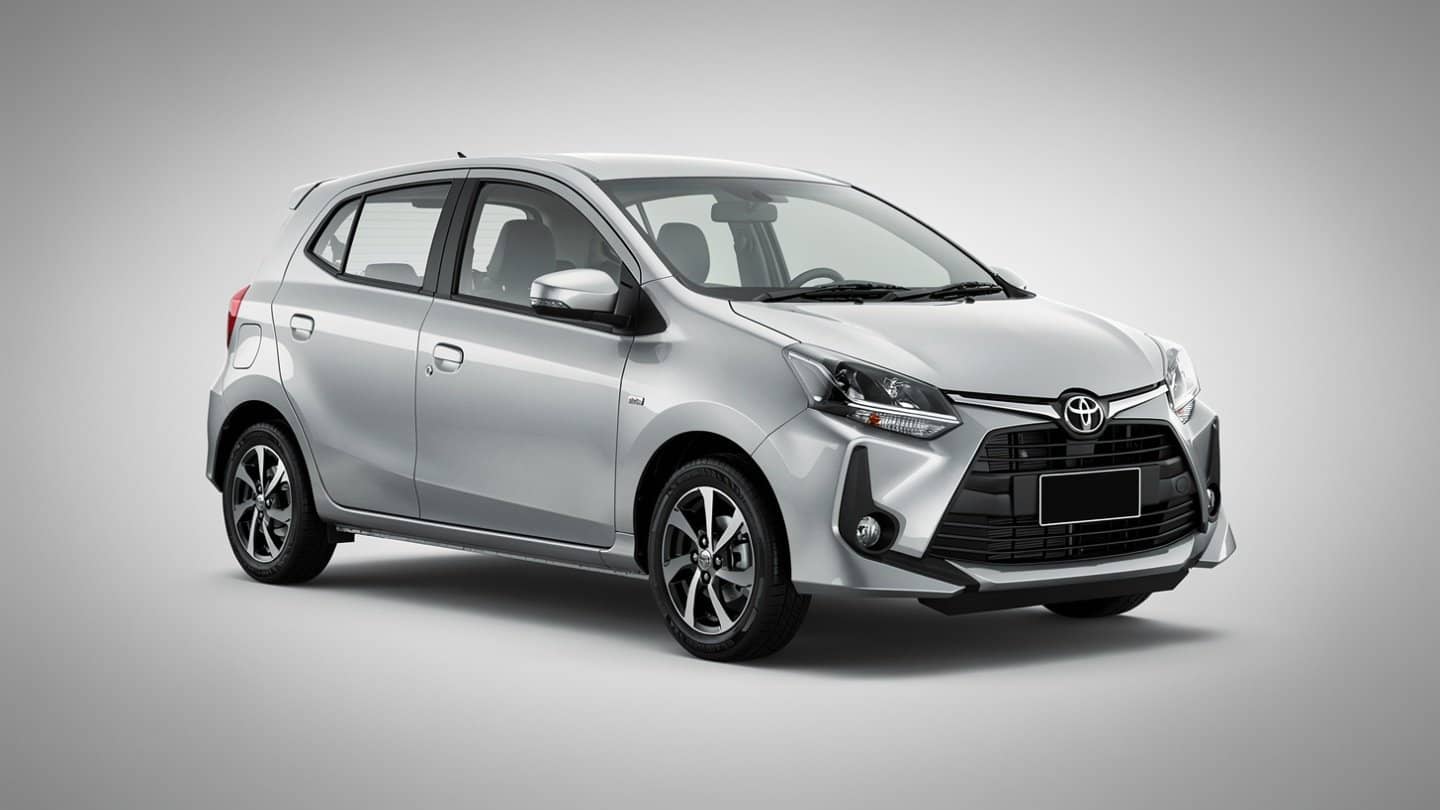 Toyota Wigo 2025 (Silver)